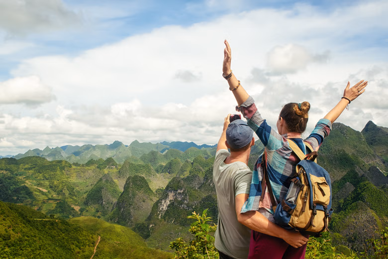 Vietnam Couple EXCLUSIVE 