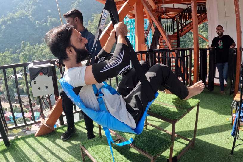 Thrill Combo 6 – Reverse Bungee + SCAD Jump in Rishikesh in Rishikesh — photo 3