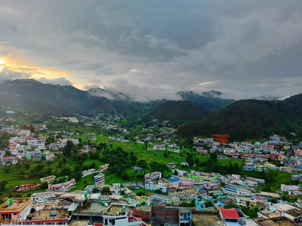 Adi Kailash Tour Package from Kathgodam 2026: Distance, Route, Itinerary, Price & Booking Guide