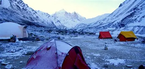Stay_in_adi_kailash