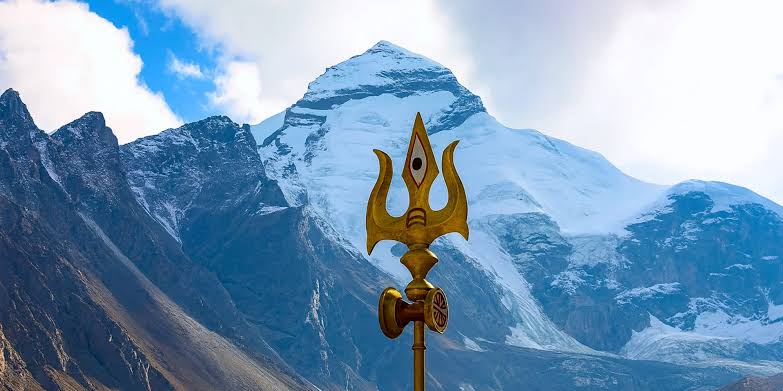 Adi Kailash, Om Parvat, Narayan Ashram & Panchachuli Base Camp Tour – 8 Nights / 9 Days